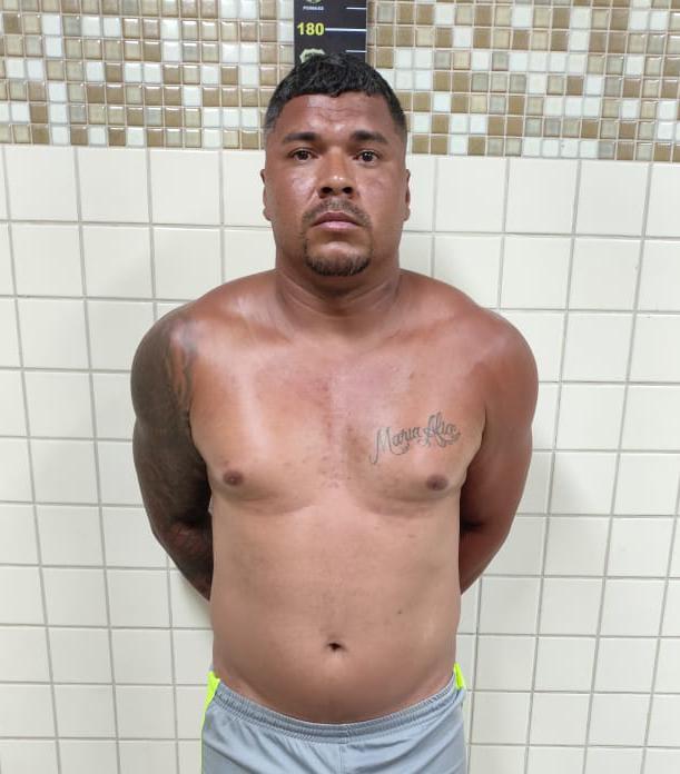 Gerente do tráfico da Mangueira, no Rio de Janeiro, é preso no ES.