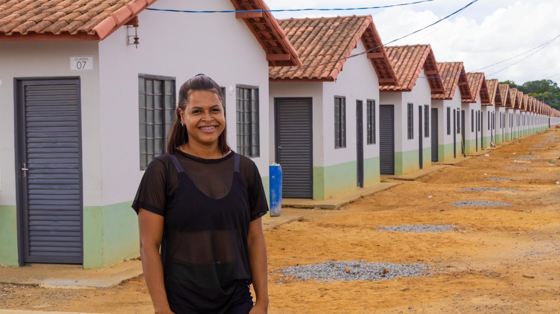 Vistoria no Mata do Cacau: famílias se preparam para assinar contrato com a Caixa Econômica Federal.