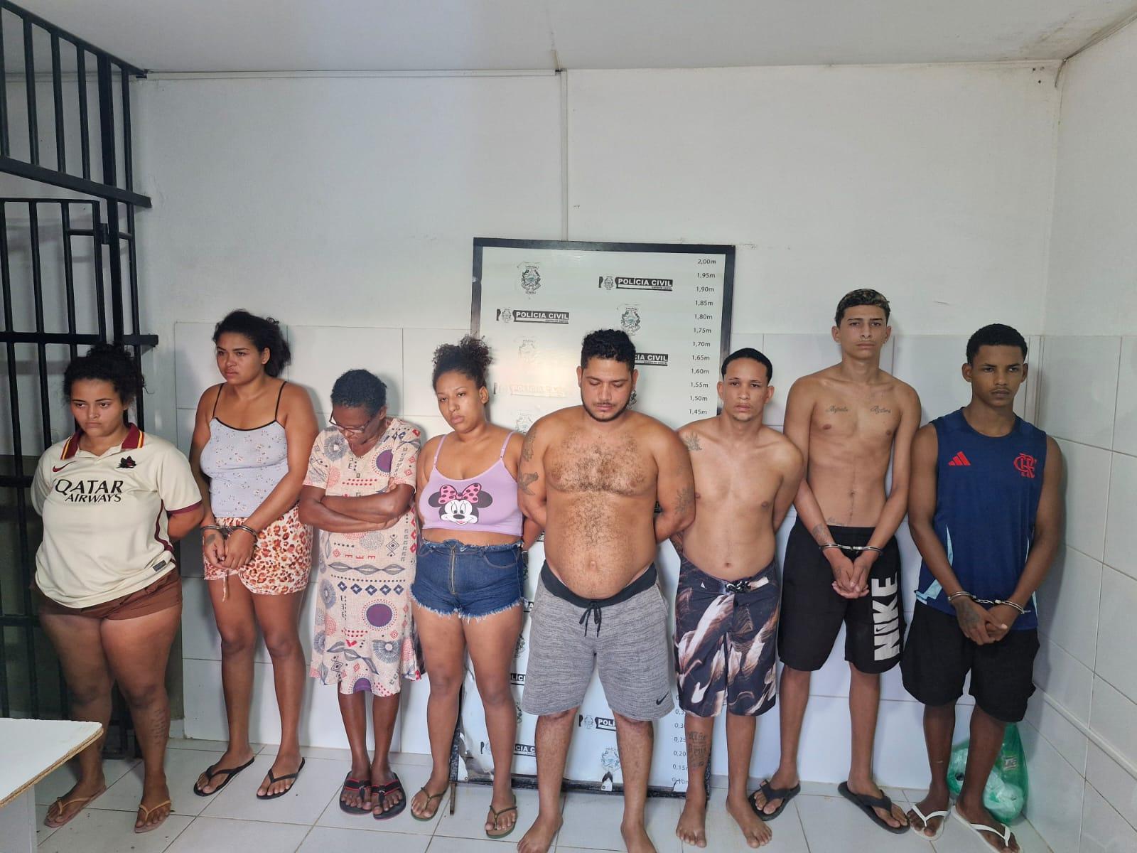 Operação conjunta da Polícia Civil prende suspeitos por tráfico de drogas em Linhares.