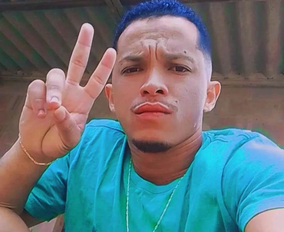Procurados pela polícia de Linhares tem fotos divulgadas.