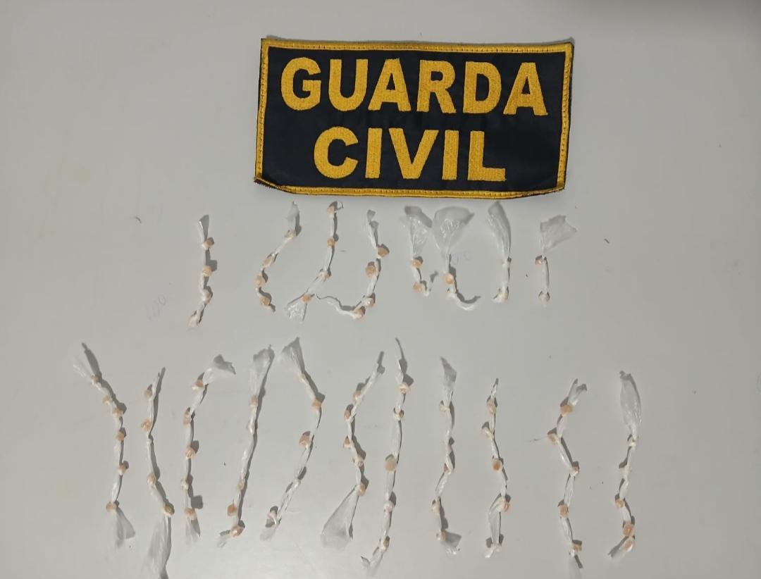 Adolescente é apreendido com 79 pedras de crack no distrito de Bebedouro, em Linhares.