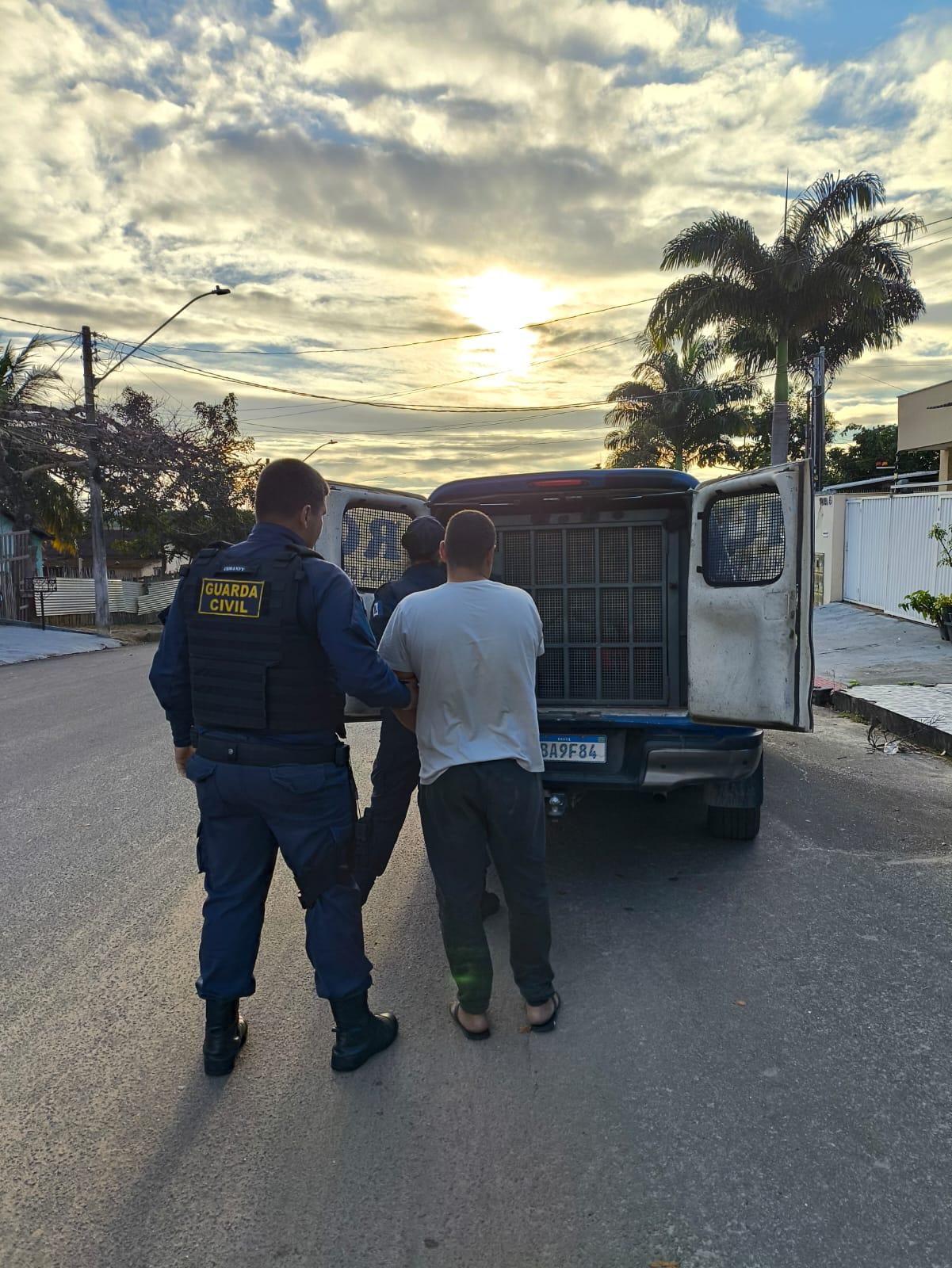 Cerco eletrônico leva à prisão de foragido da Justiça em Linhares.