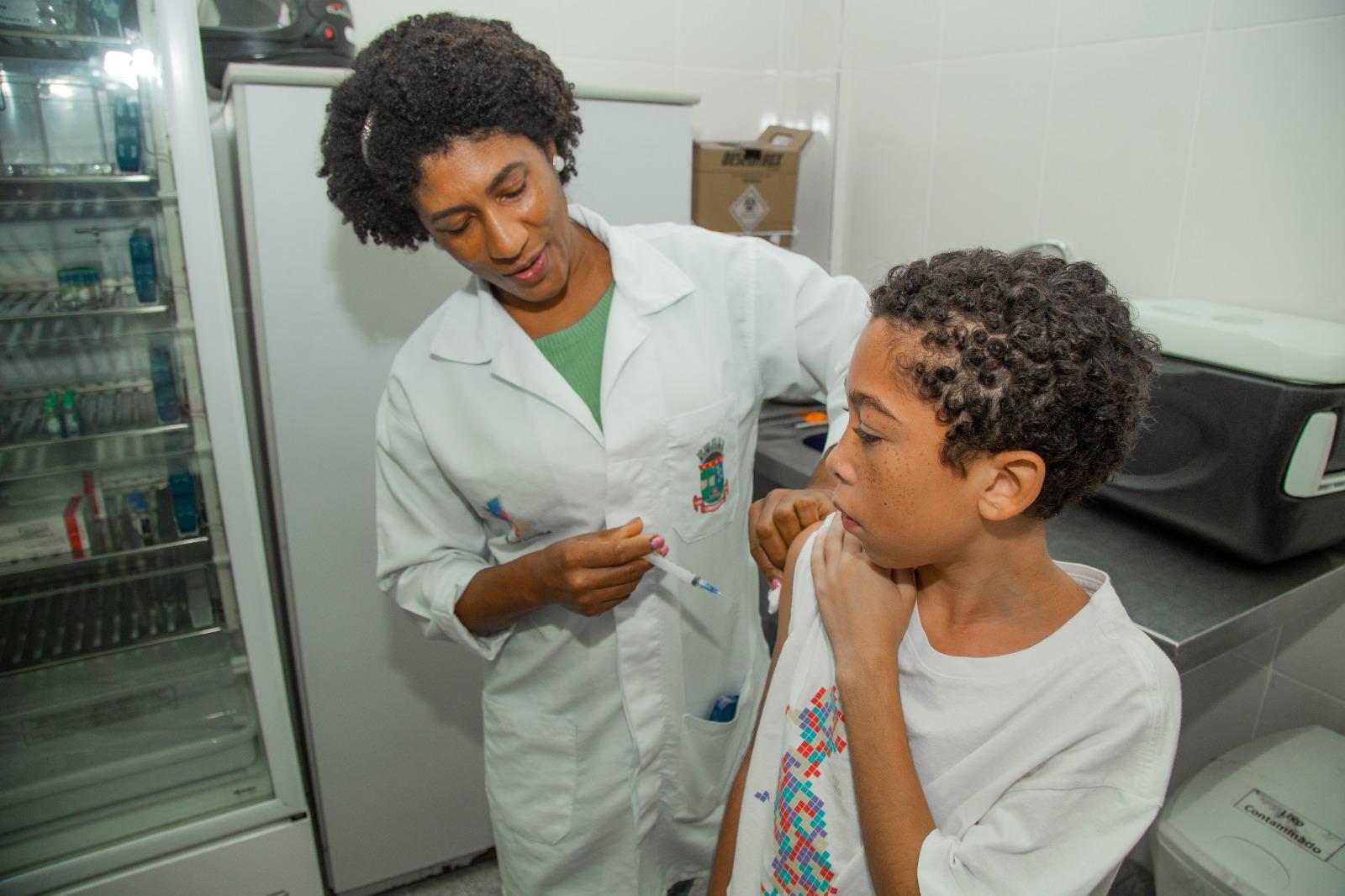 Mutirão de vacinação acontece no sábado em Linhares.