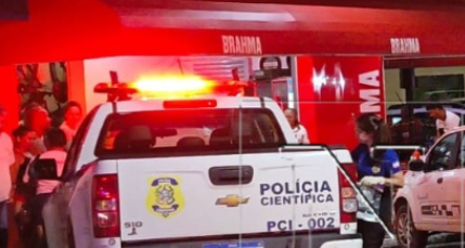 Homem é assassinado em bar no Centro da Cidade.