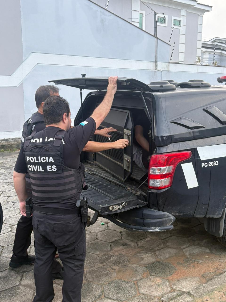 Polícia Civil cumpre mandados de prisão por violência doméstica em Linhares