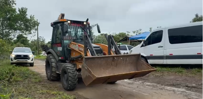 Polícia Federal cumpre reintegração de posse na Ferrovia Vitória-Minas, em Aracruz.
