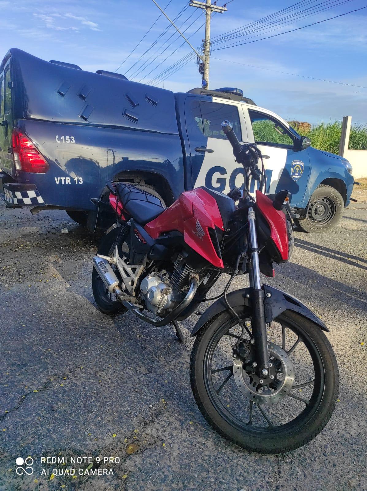 Motocicleta roubada é localizada pela Guarda Municipal às margens da ES-248 em Linhares