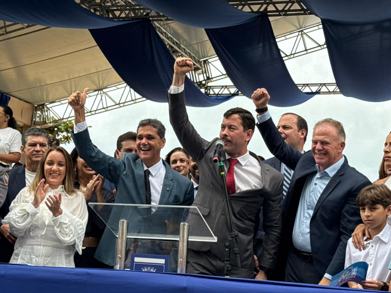 Diálogo e entrega de investimento marcam presença de Emanuela Pedroso em Barra de São Francisco, Ecoporanga e Vila Velha.
